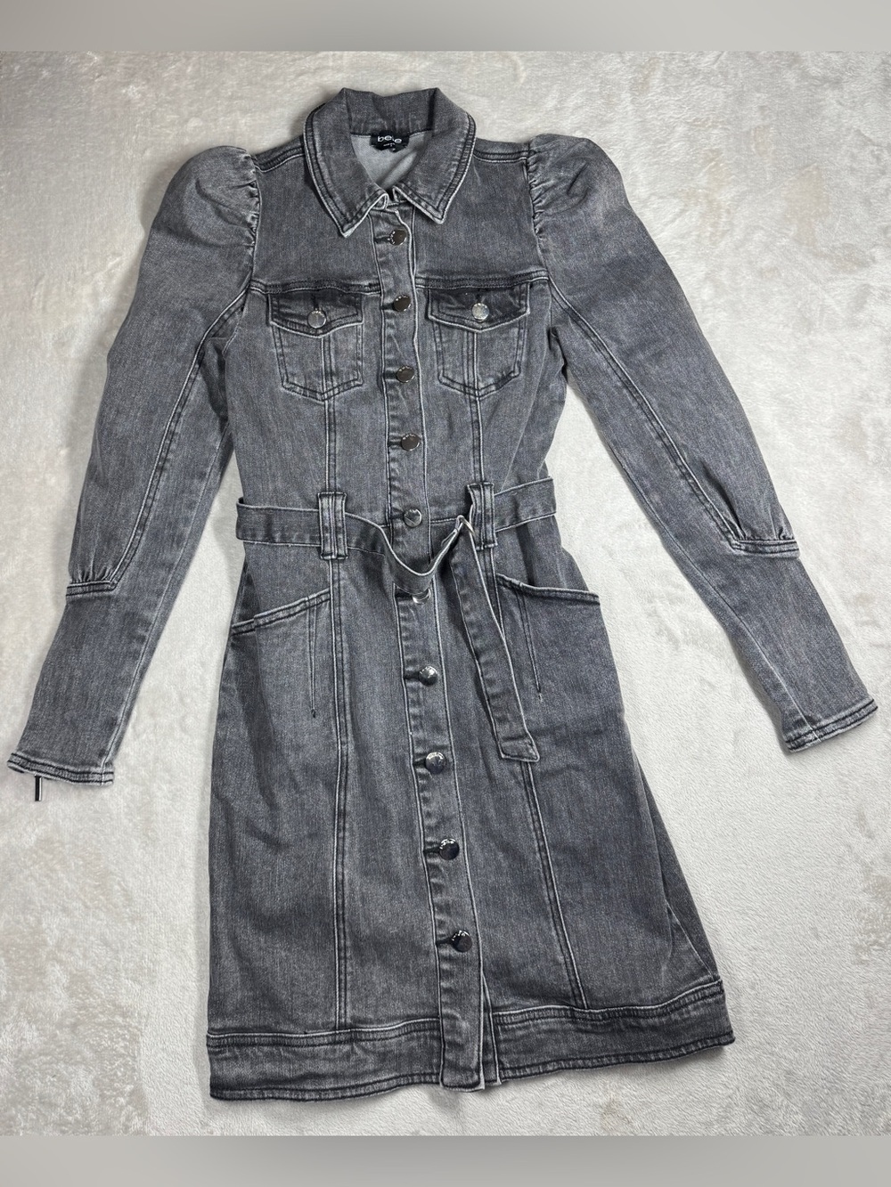 Bebe Puff Sleeves Faded Black Denim Jean Buttoned Belted Mini Dress Size 2 - Picture 3 of 16